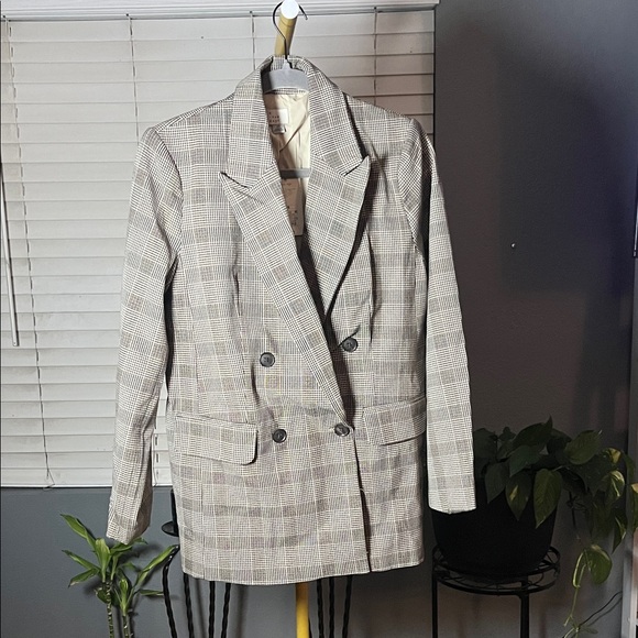 a new day Jackets & Blazers - a new day Women's Plaid Blazer in Cream and Black